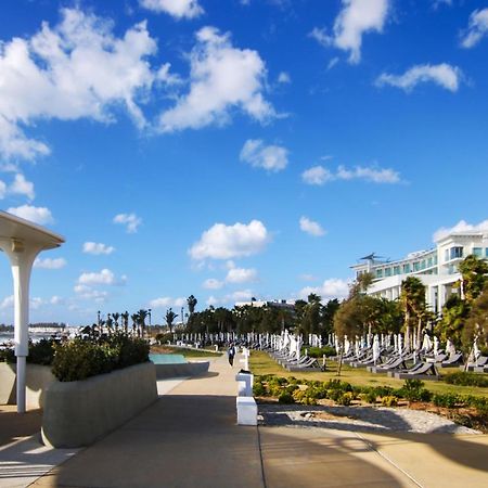 Ferienwohnung Phaedrus Living: Seaview Luxury Flat Limnaria 151 Paphos Exterior foto
