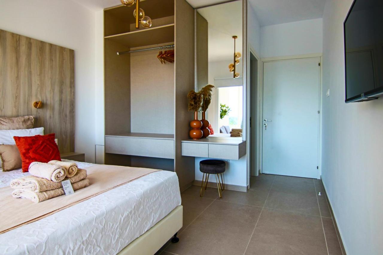 Ferienwohnung Phaedrus Living: Seaview Luxury Flat Limnaria 151 Paphos Exterior foto