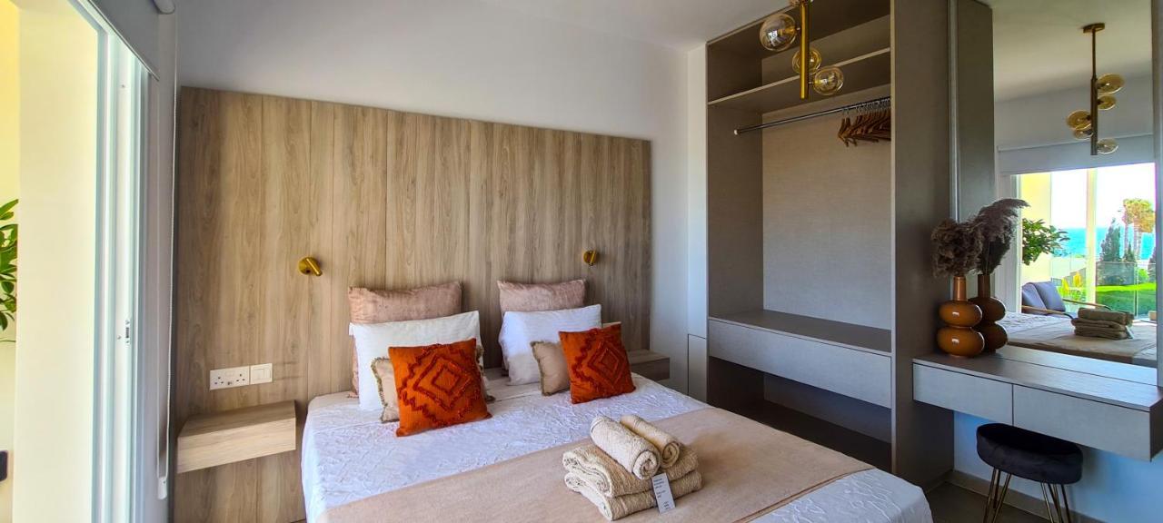 Ferienwohnung Phaedrus Living: Seaview Luxury Flat Limnaria 151 Paphos Exterior foto